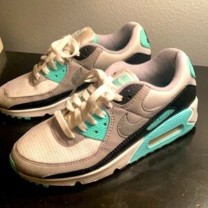 Nike Air Max- White/Teal